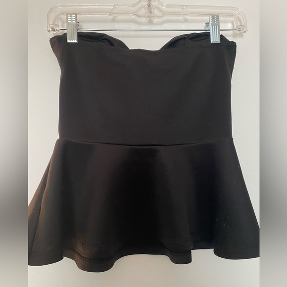 Black Tube Top with Bow Blouse - Picture 2 of 3